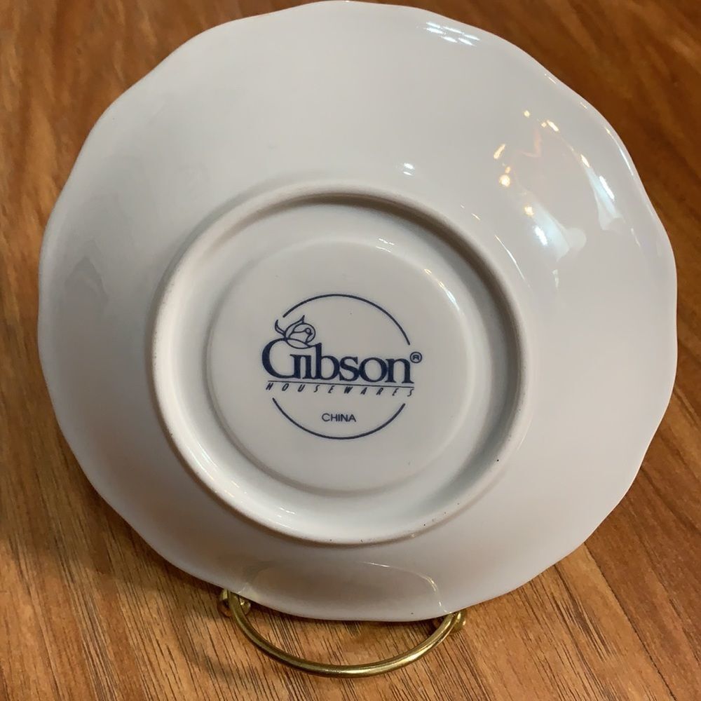 Gibson China Vintage Blue Rose Place Setting Gold Trimmed 5 Pieces Included - Picture 11 of 15